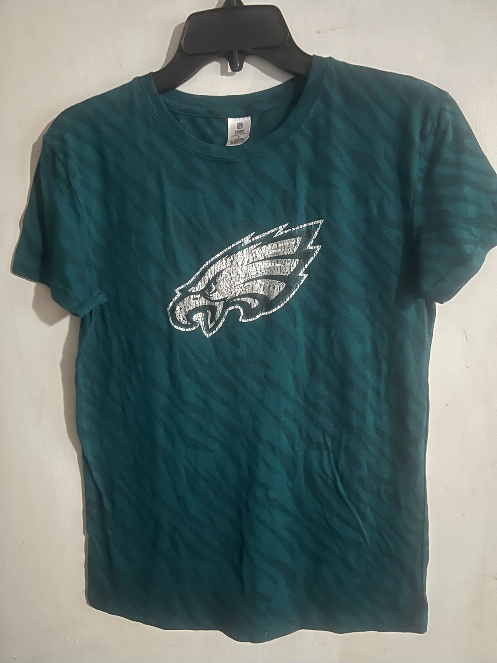 NFL  Philadelphia Eagles Logo Crew Neck Shirt, Size Large